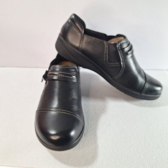 Clarks Womens Cheyn Madi Loafer Size 7.5 Smooth Black Leather Slip-On NWT Preppy - Picture 1 of 15